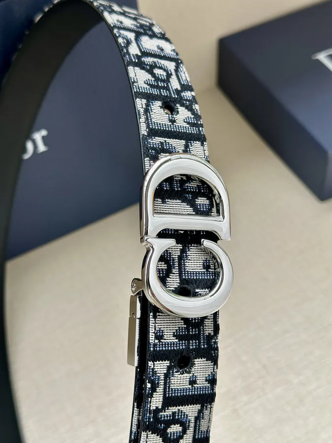 30mm Montaigne Belt Inspired by Classic Handbag, Reversible Design