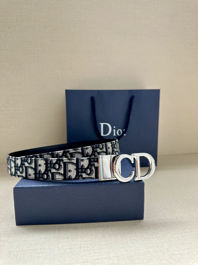 30mm Montaigne Belt Inspired by Classic Handbag, Reversible Design