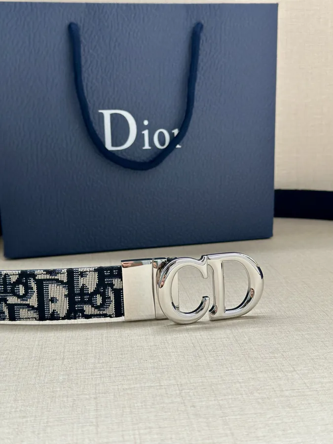 30mm Montaigne Belt Inspired by Classic Handbag, Reversible Design