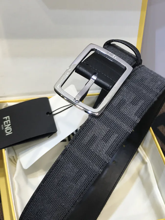 FD Leather Belt with Hole Pin, Signature F Logo, Grained Calfskin