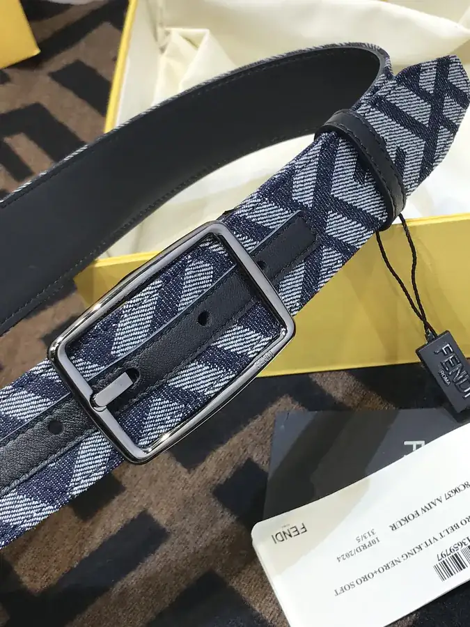 FD Signature Belt in Grained Calfskin with NFT Letter Clasp