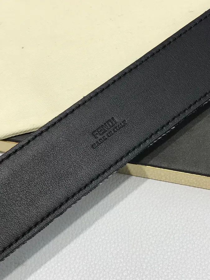 FD Signature Belt in Grained Calfskin with NFT Letter Clasp