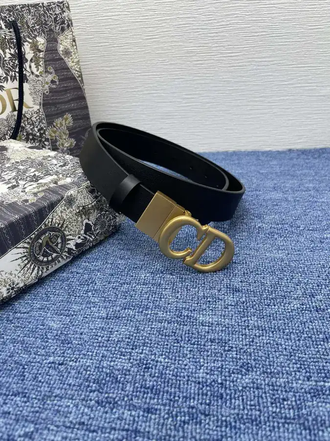 Montaigne Avenue Belt in Black Smooth Calfskin