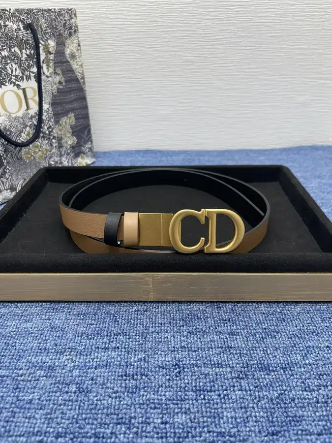 Montaigne Avenue Belt in Black Smooth Calfskin