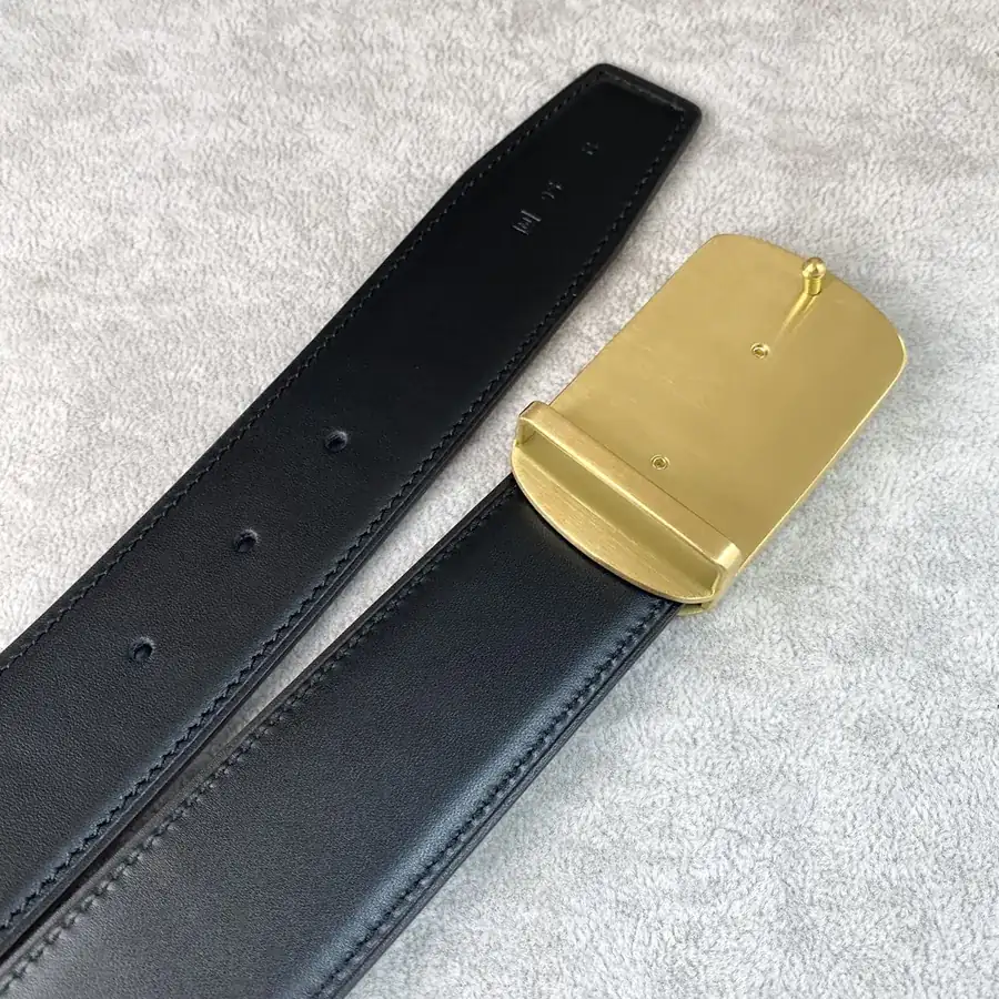 G Family Business Casual Watch