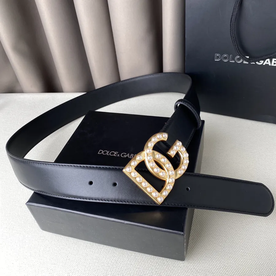D&G Classic Letter Closure Belt