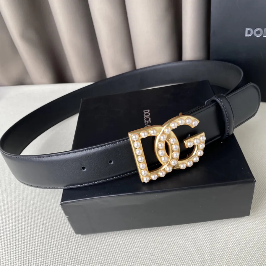 D&G Classic Letter Closure Belt