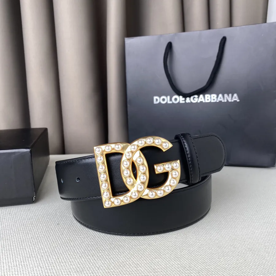 D&G Classic Letter Closure Belt