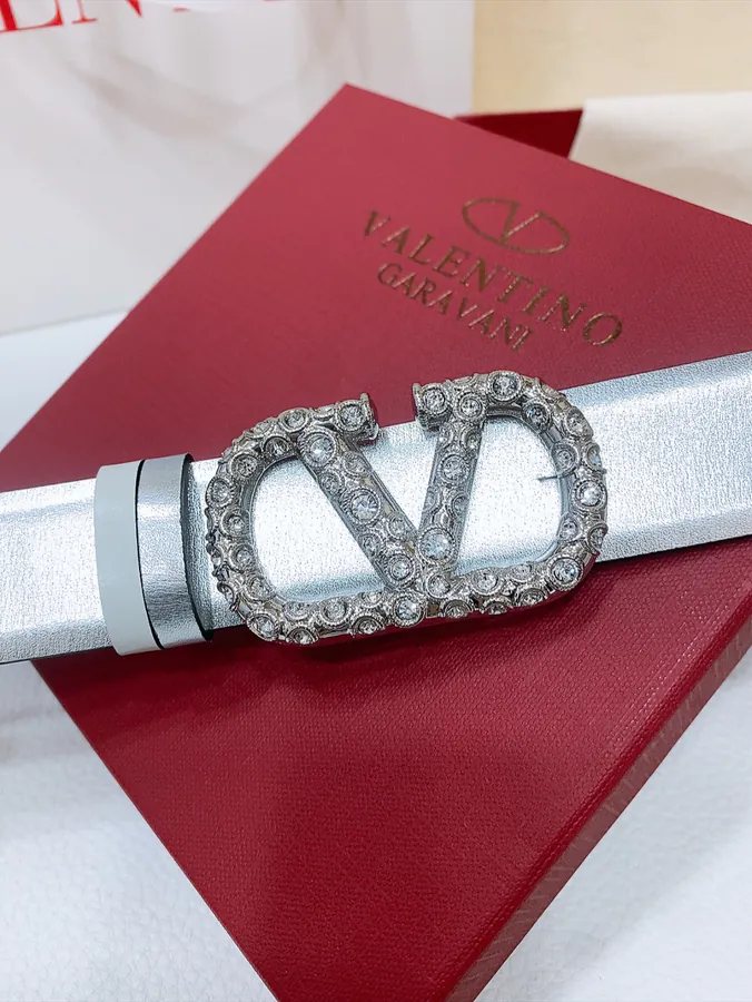 V Logo Signature Clasp Handbag with Swarovski® Inspired Pearl