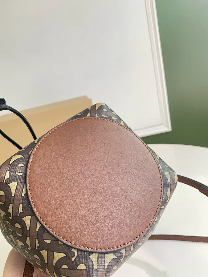 Thomas Burberry Bucket Bag with Soft Structured Shape