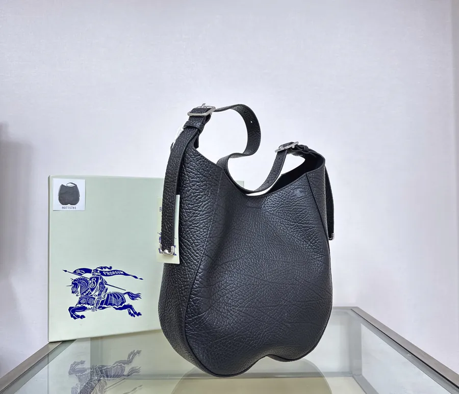 Daniel Lee Chess Shoulder Bag