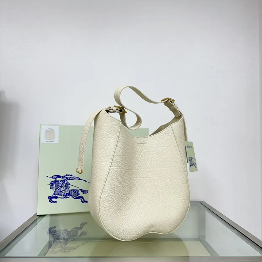 Daniel Lee Chess Shoulder Bag