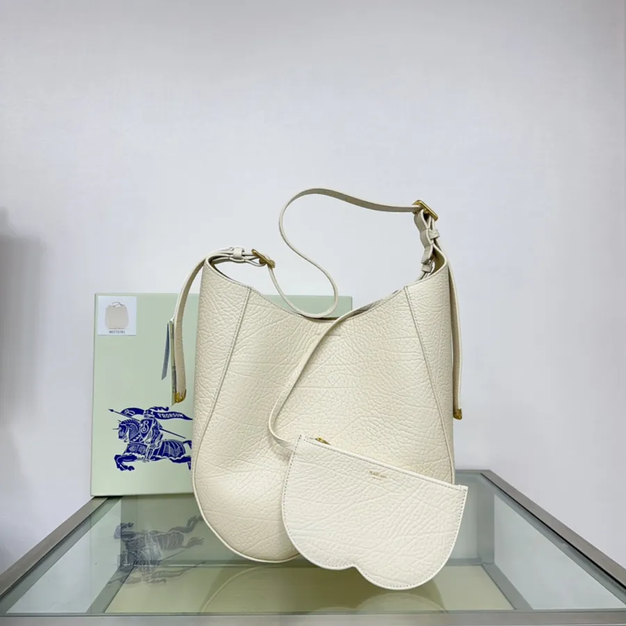 Daniel Lee Chess Shoulder Bag
