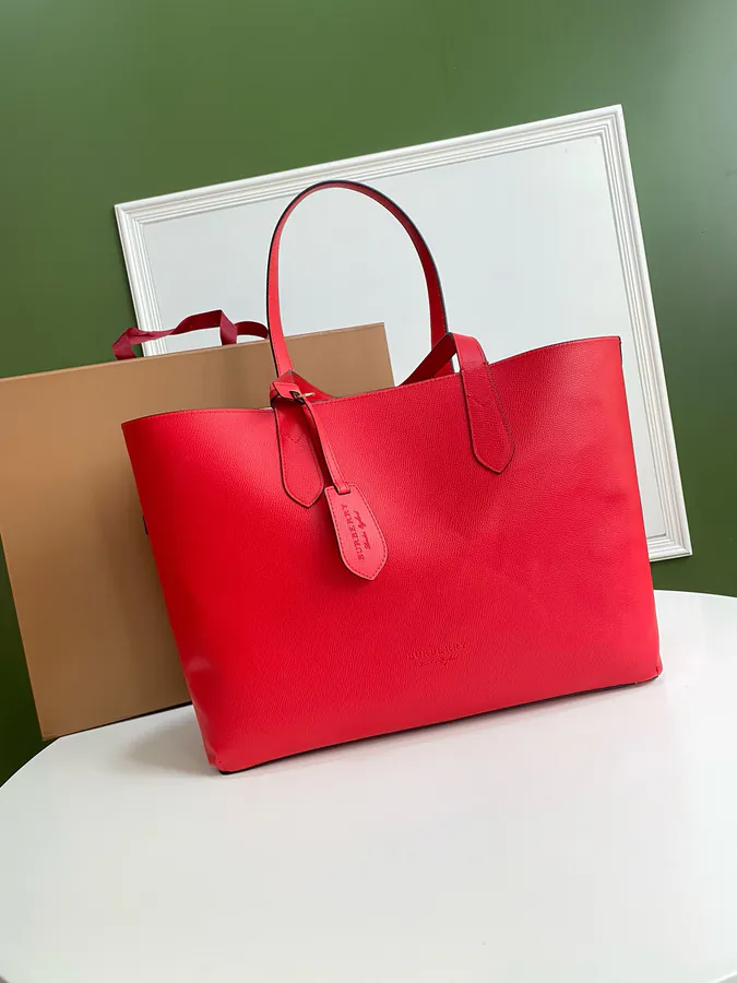 P430 B House Double Face Shopping Bag