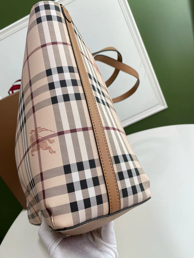 P430 B House Double Sided Shopping Bag