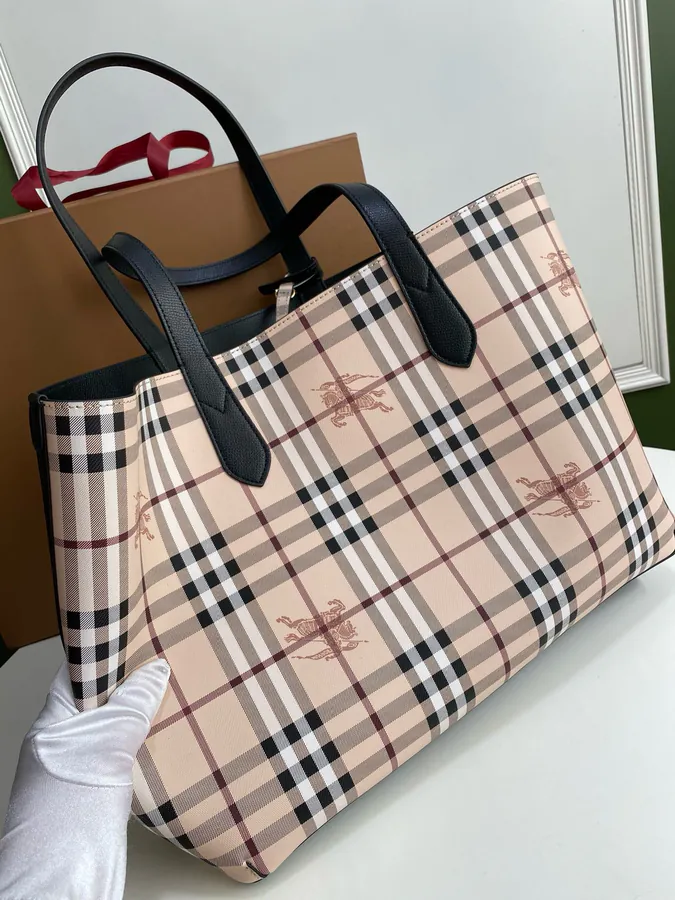 P430 B House Double Sided Shopping Bag