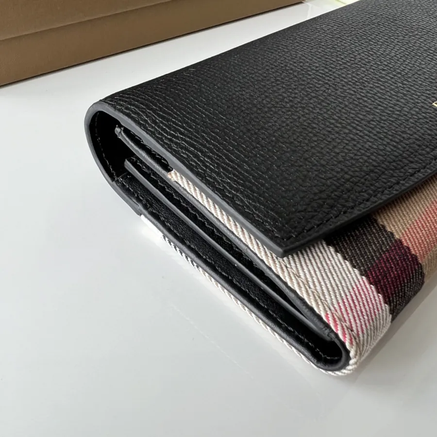 P240 House Patchwork Leather Long Wallet