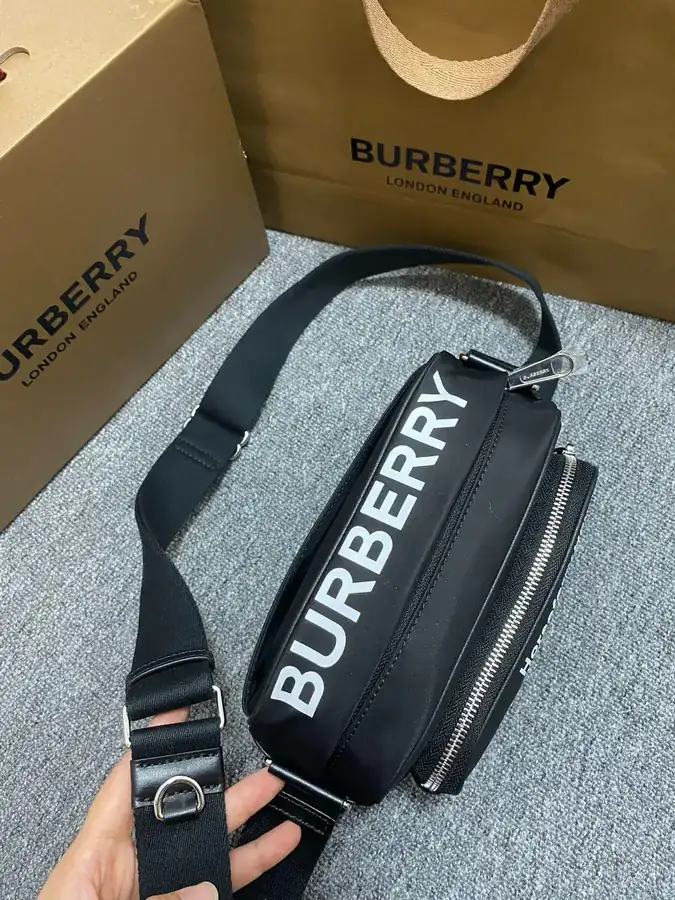 P450 B House Latest Camera Bag with 90s Street Style
