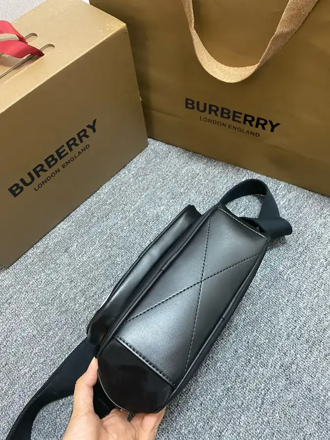 P450 B House Latest Camera Bag with 90s Street Style
