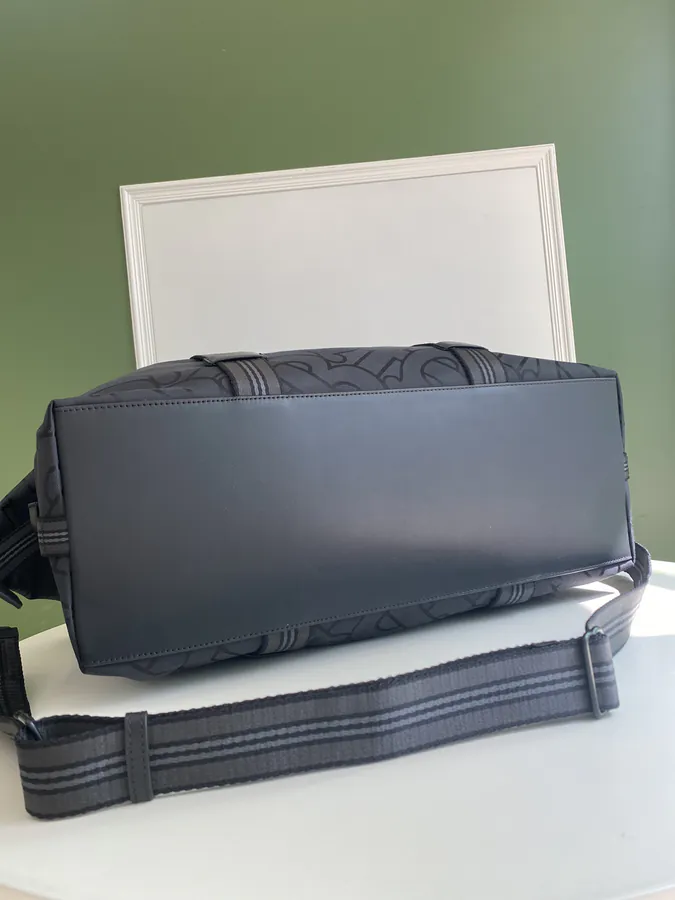 BBR Travel Bag with Nylon and Grained Calfskin