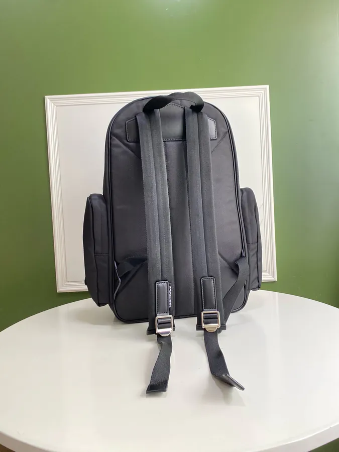 P630 B House New Practical Backpack with Double Straps