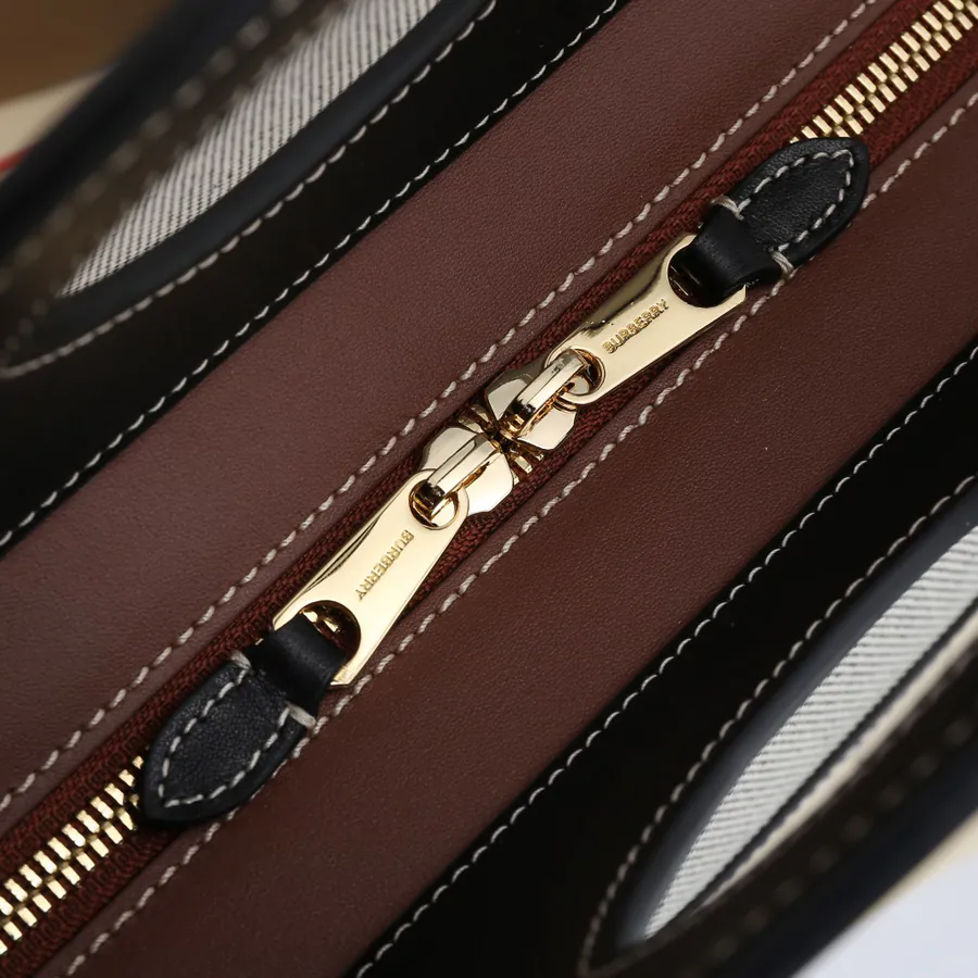 P750 Horseferry New Collection Large Zip Tote Bag