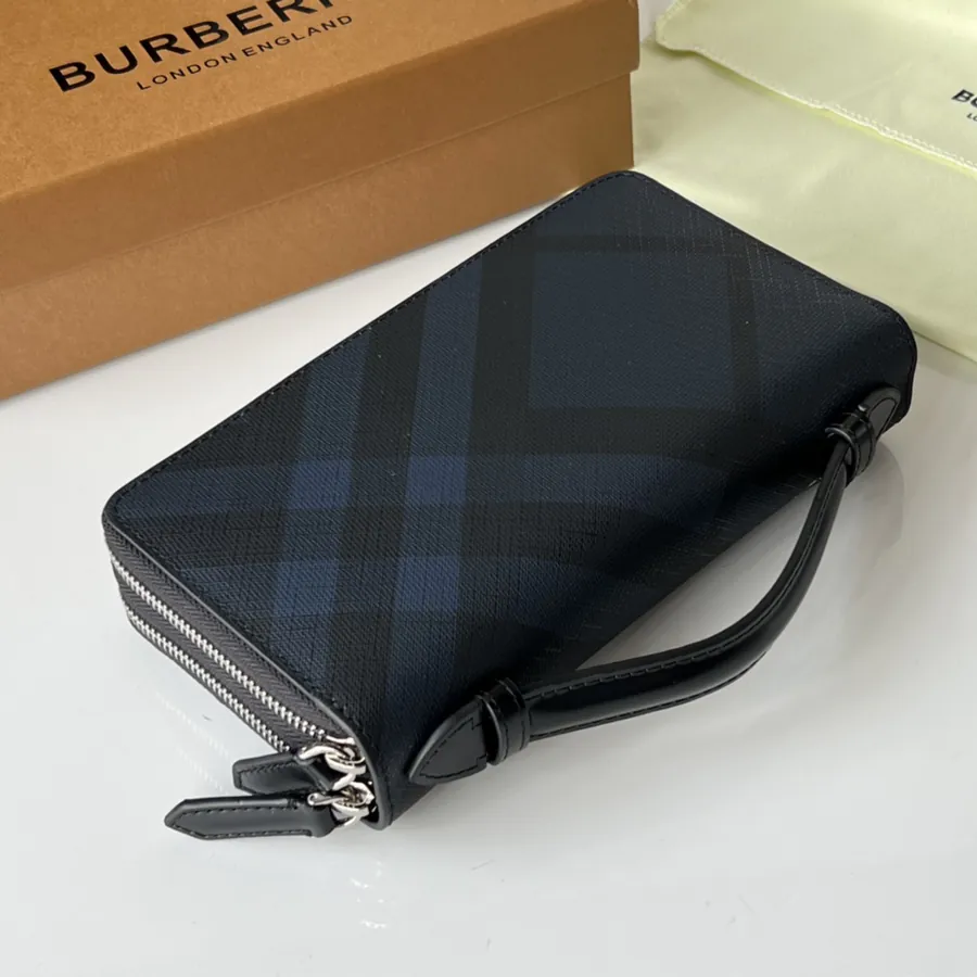 P320 London Check Double Zip Tote