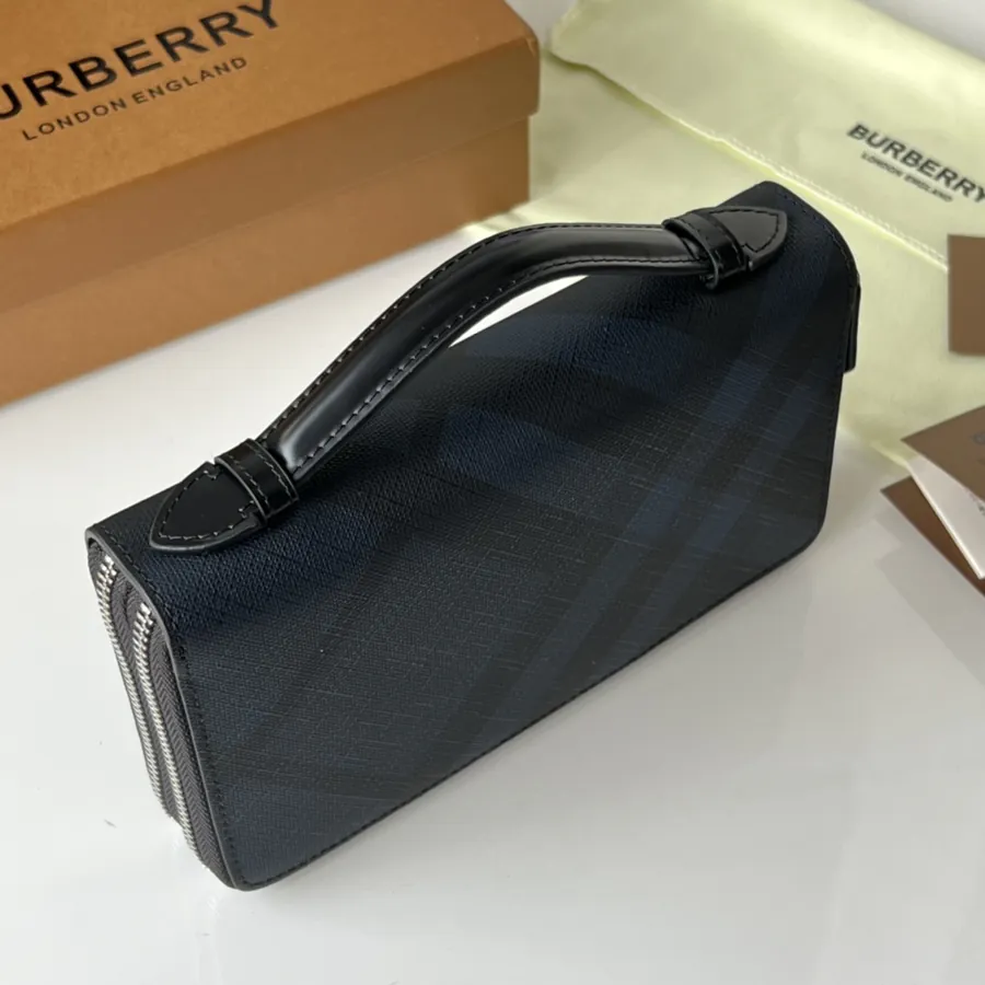 P320 London Check Double Zip Tote
