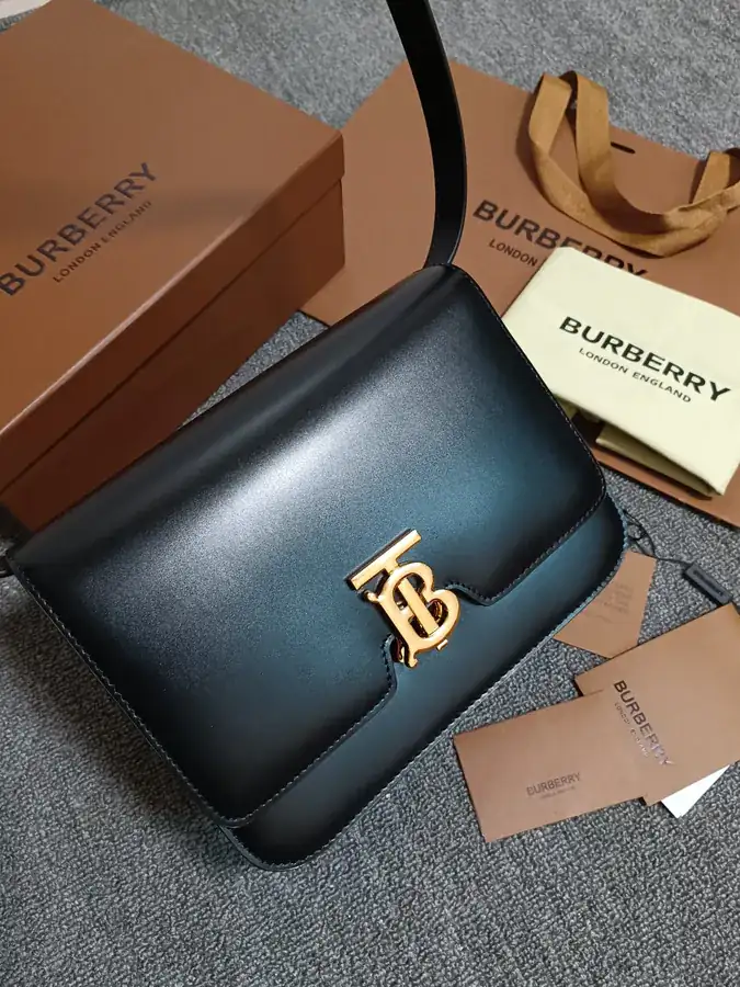 Thomas Bur Exclusive Logo Leather Tote Bag with Stand Up Shape