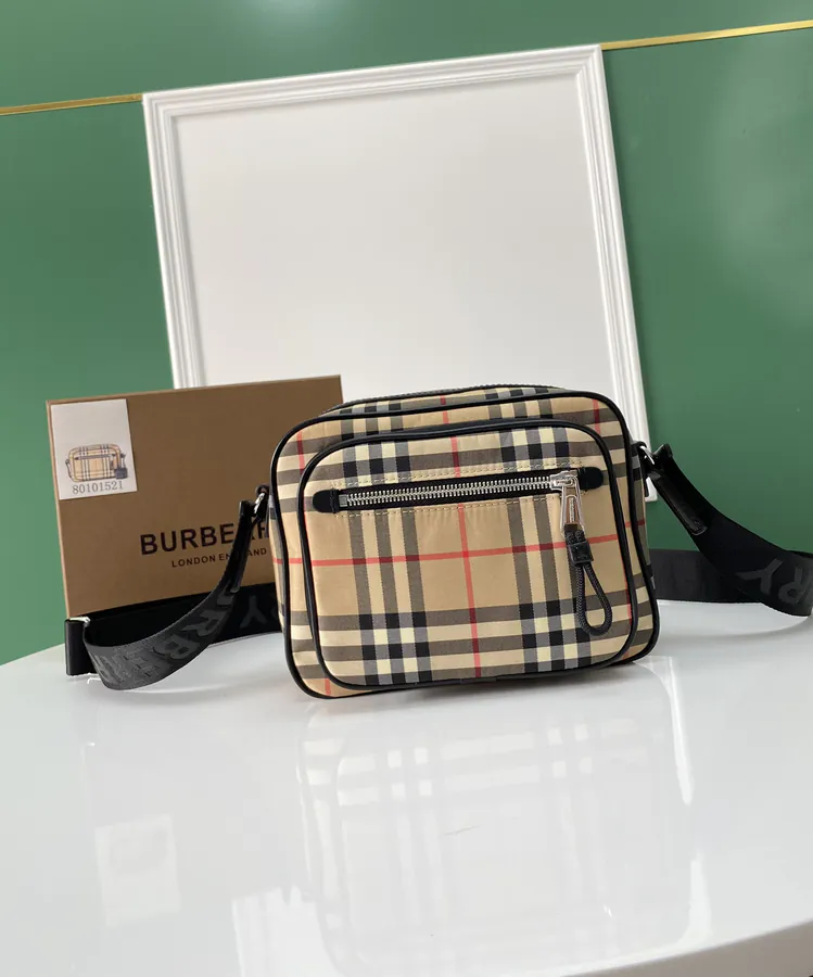 B House Vintage Bucket Bag with Grained Calfskin and Leather Trim