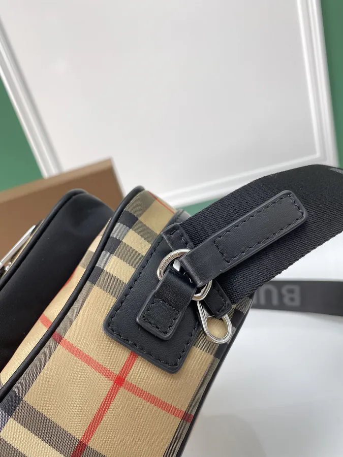 B House Vintage Bucket Bag with Grained Calfskin and Leather Trim