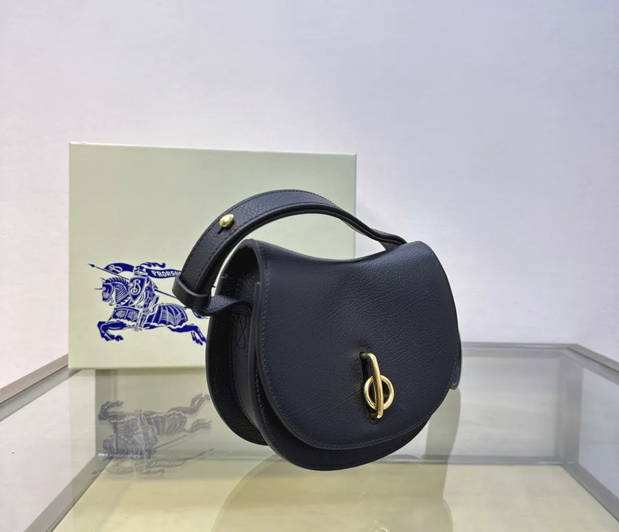 P600 B Family New Stand Tall Bag, Grained Calfskin