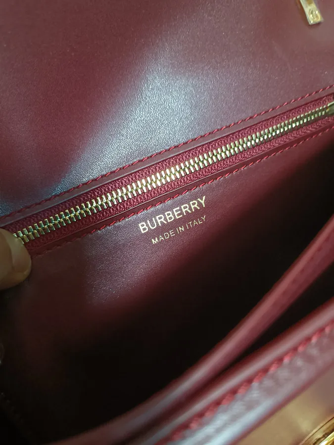 Thomas Burberry TB Exclusive Lock Clutch