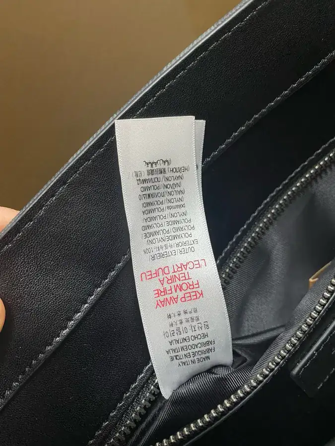 P550 B Brand New Tote Bag