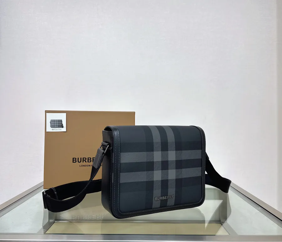 P630 New Postman Bag Elegant Stand Design, Brand Checkered Pattern