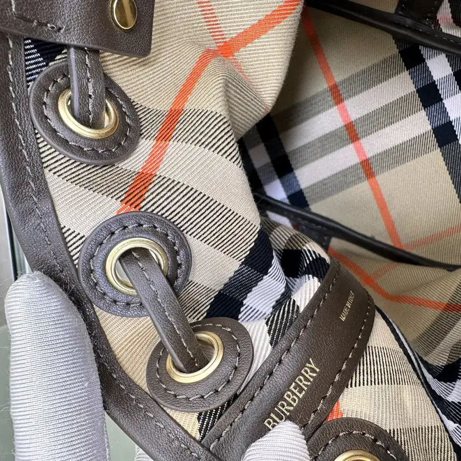 P550 B Family New Bucket Bag