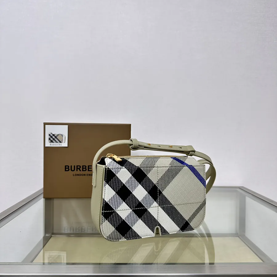 B New Latest Zippered Crossbody Bag