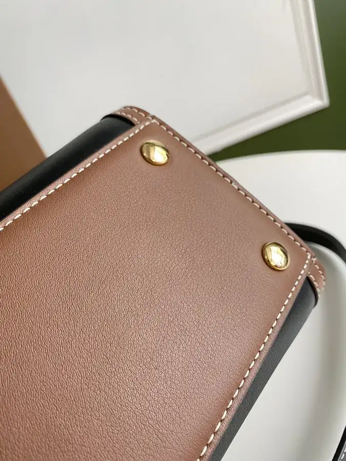 B House Title Talerle Handbag