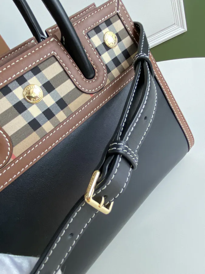 B House Title Talerle Handbag