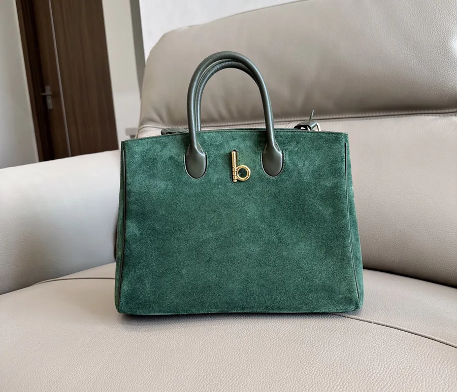 830 B Tote Bag Soft and Structured, Made in Italy