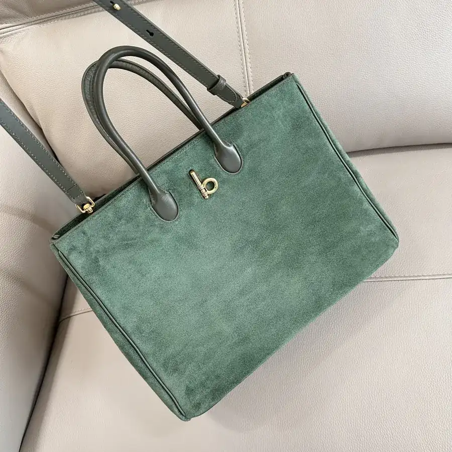 900 B New Tote Bag