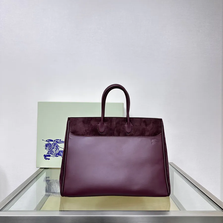 900 B New Tote Bag