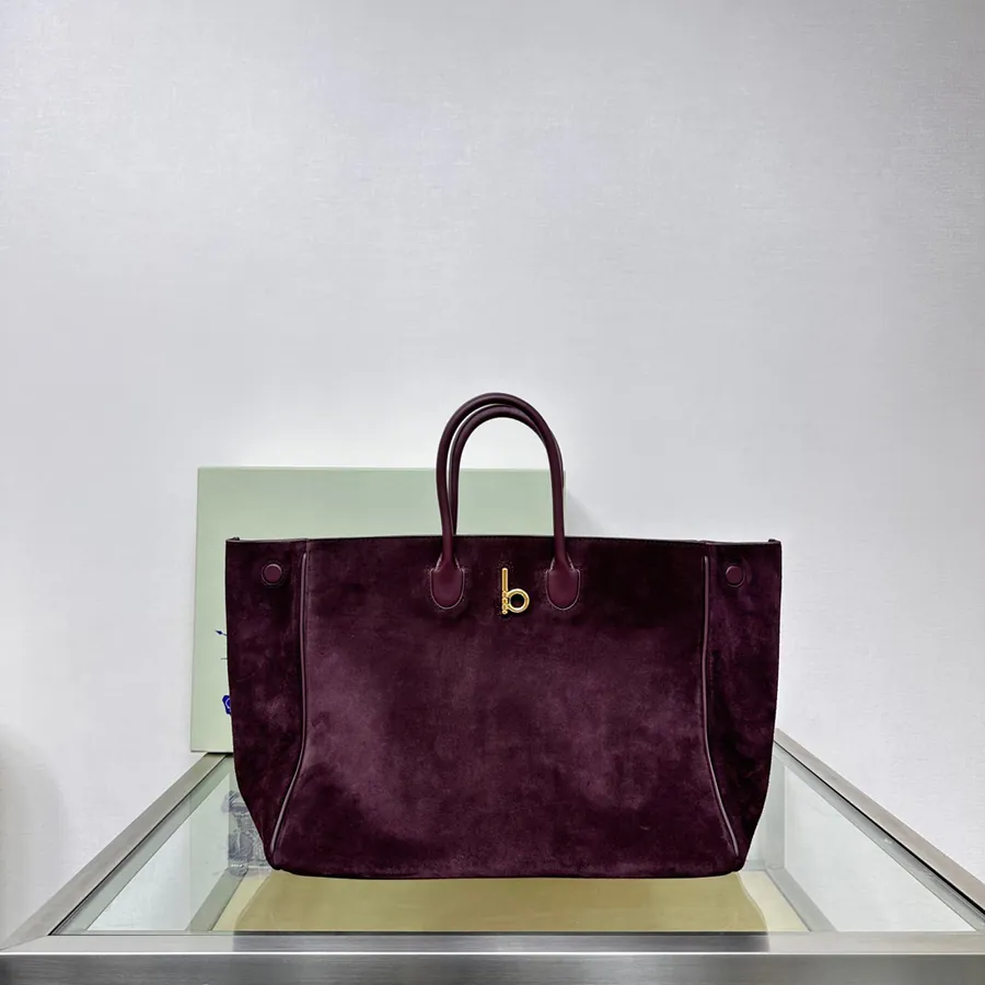 900 B New Tote Bag