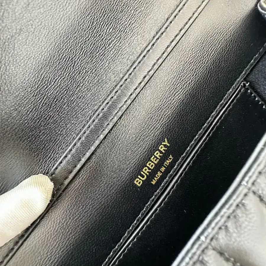 Lola Bag New Grained Calfskin Handbag