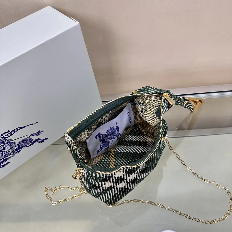 Burberry Chains Bag Latest Soft and Structured Design