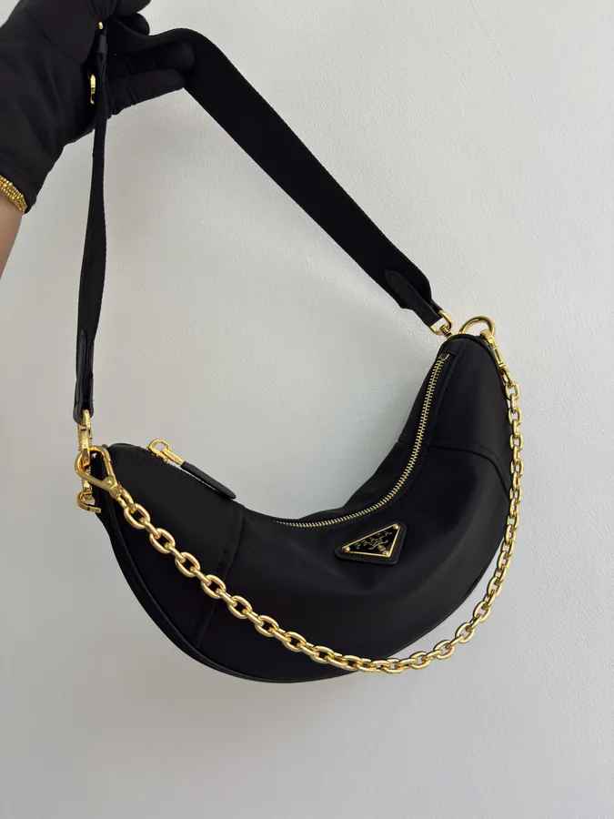 Re Nylon Moon Bag 1BH222 Multi Functional
