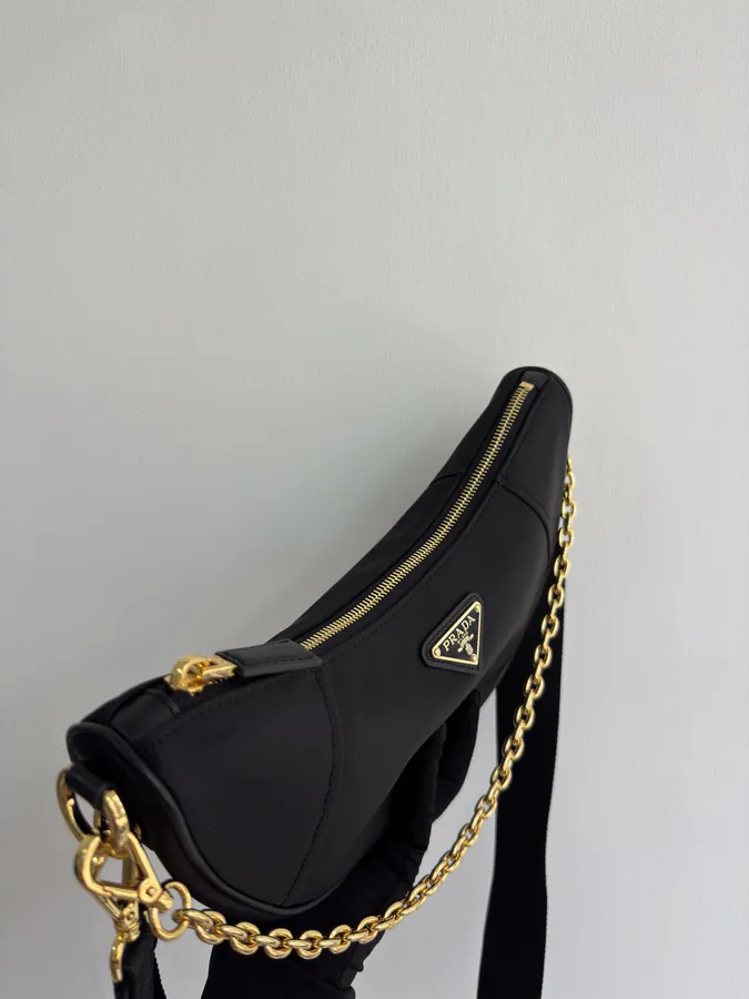 Re Nylon Moon Bag 1BH222 Multi Functional