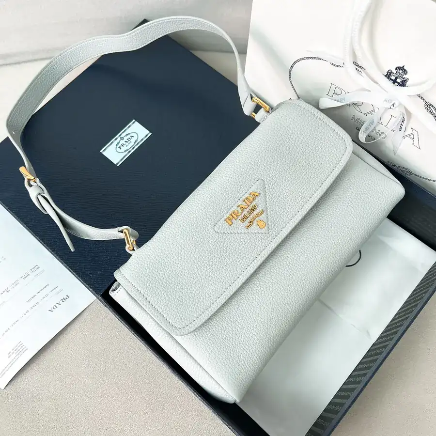 P700 New Shoulder Bag 1BN022