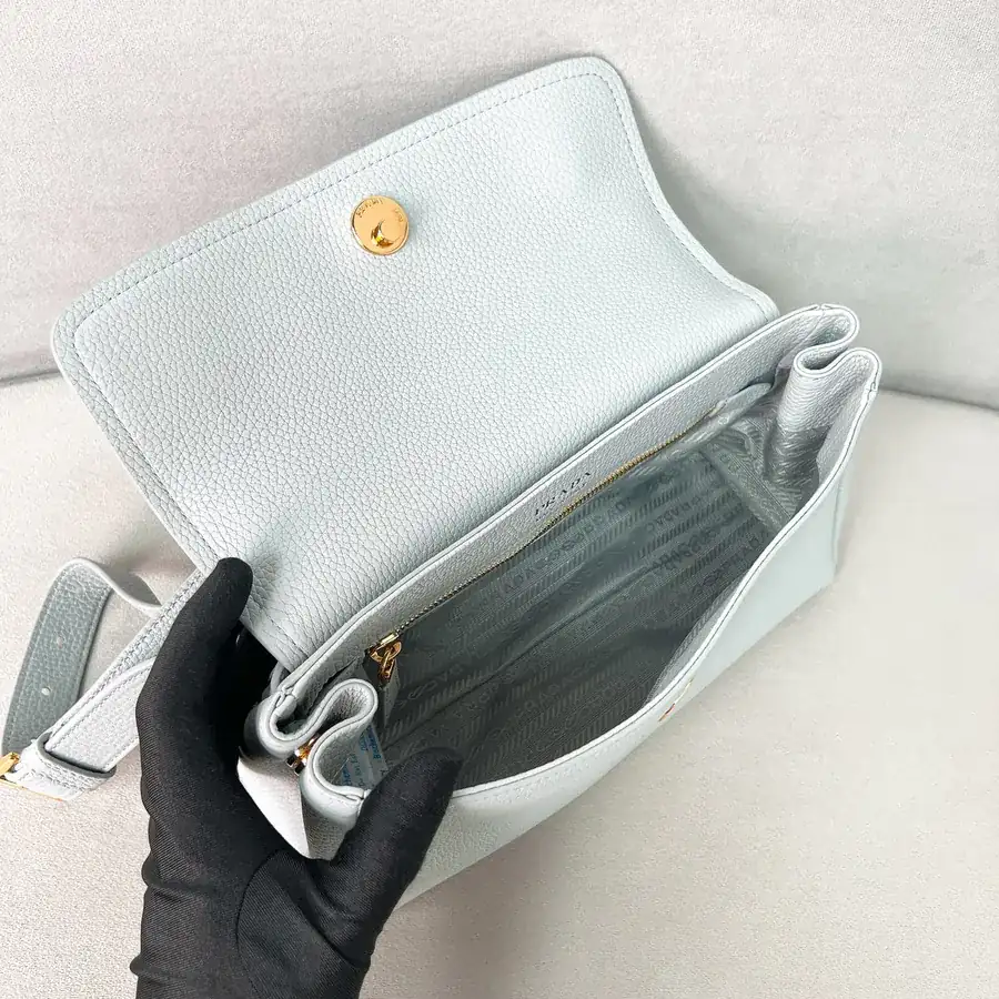 P700 New Shoulder Bag 1BN022
