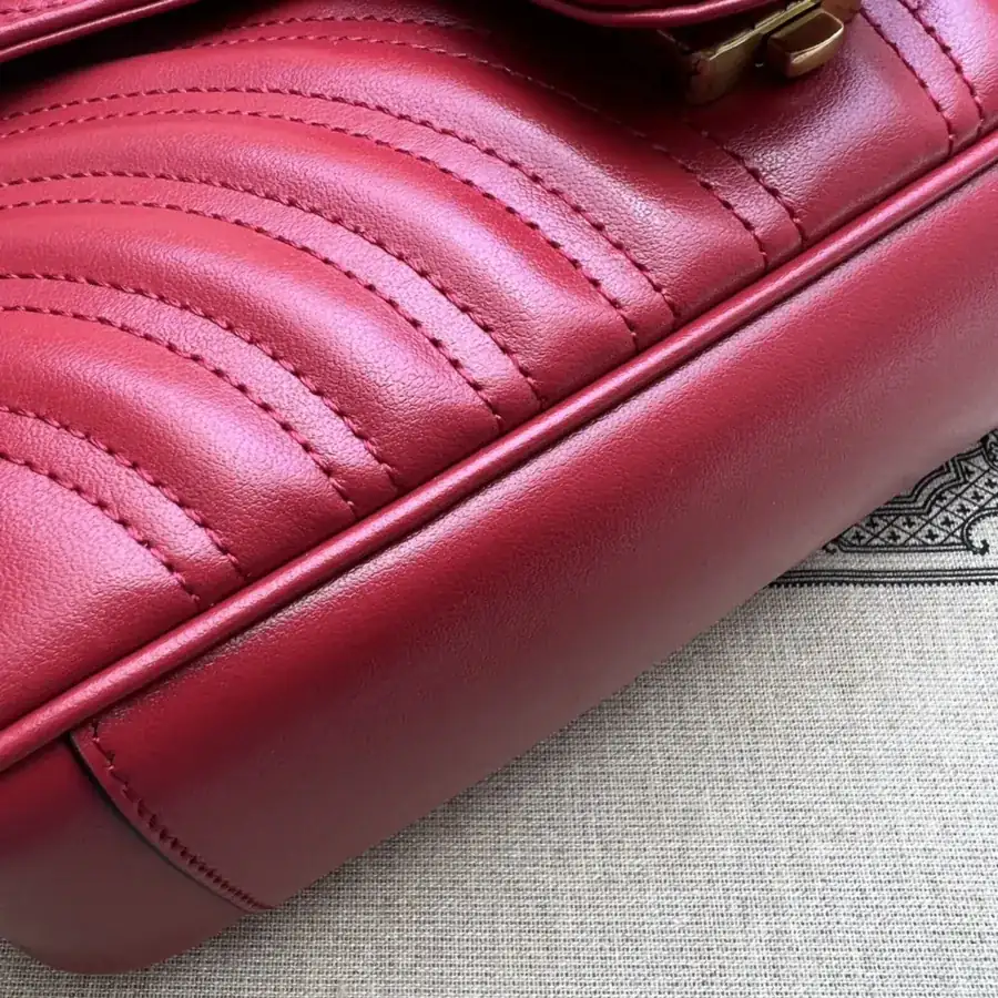 Chanel 443497 Red Full Calfskin Tote